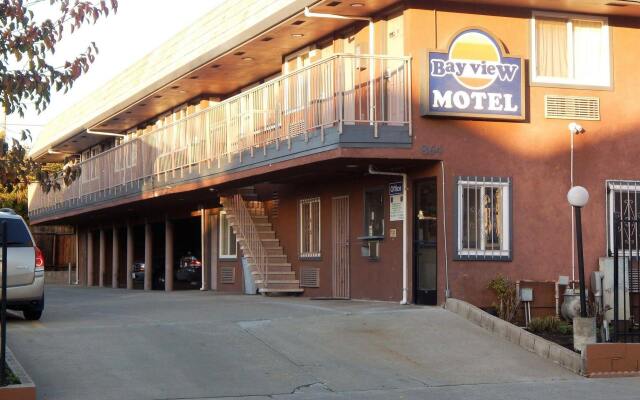 Bayview Motel