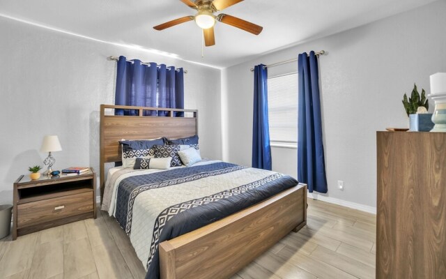 Cozy Plant City Home by RedAwning