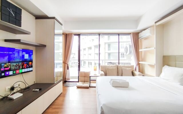 Simply And Comfy Studio Room Apartment Beverly Dago
