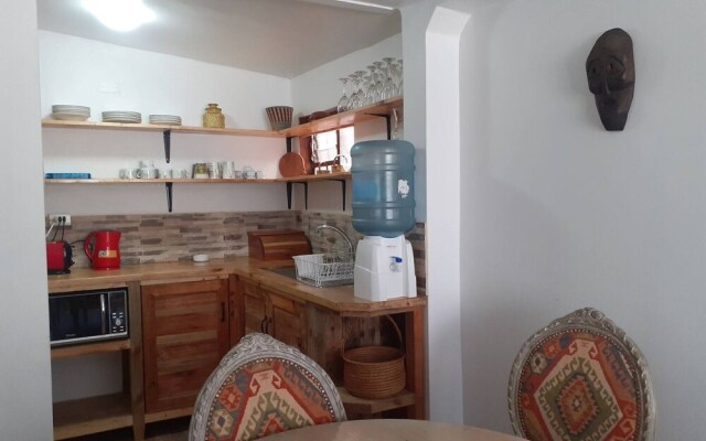2 Personas, Bano Privado, Desayuno