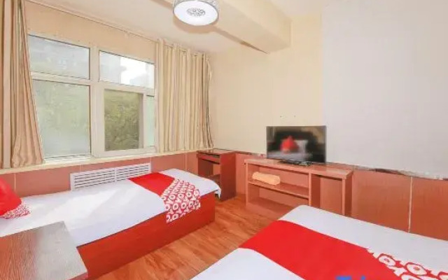 Venus E-sports Apartment