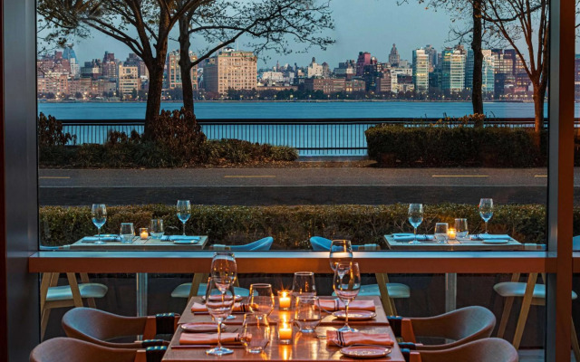 W Hoboken