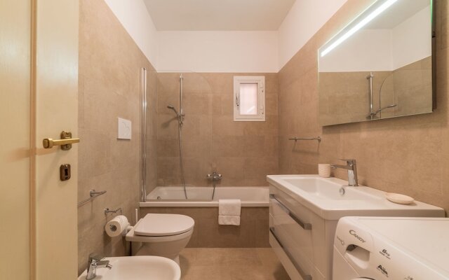 A peaceful retreat 2 minutes from Piazza Navona - FromHometoRome