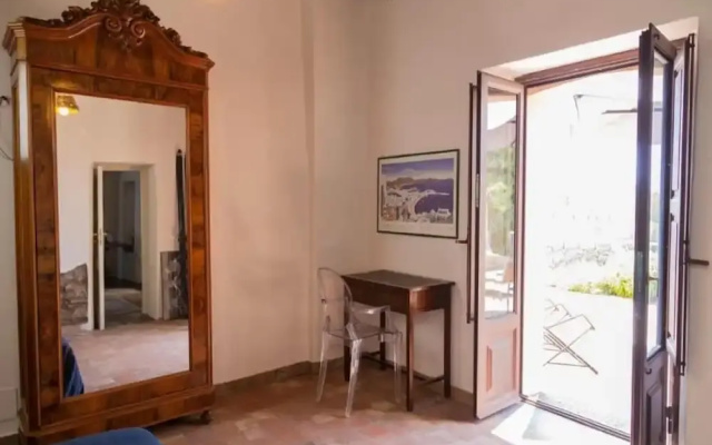 Apartment in Sicily Near Ski Slopes