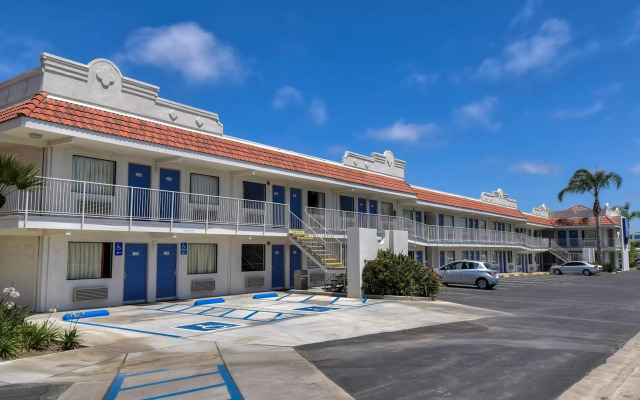 Motel 6 Carlsbad, CA - East