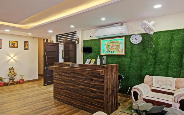 OYO 27787 Hotel Serenity Hideaway