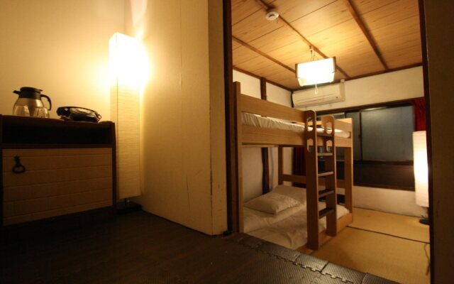 HARUYA Higashiyama - Hostel