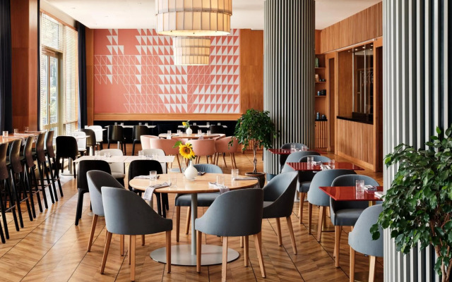 Sheraton Poznan Hotel