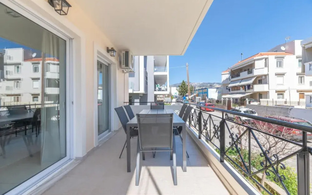 Superior 3BR Apartment in Chalandri
