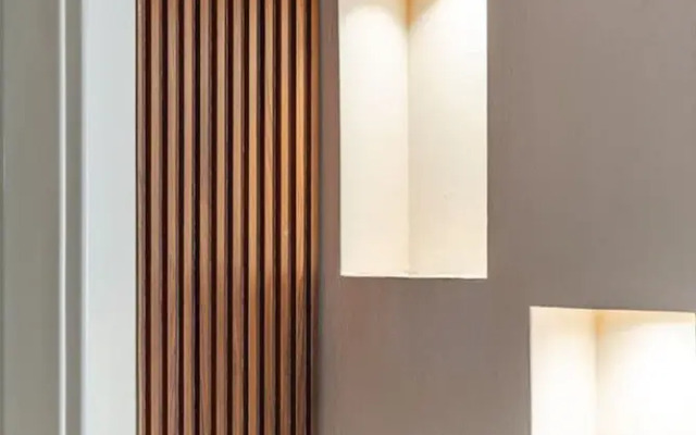 The Old-clock Apartment