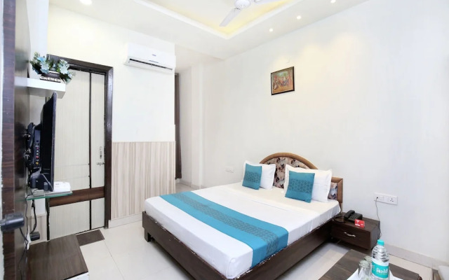 OYO 14510 Hotel Harpal Classic