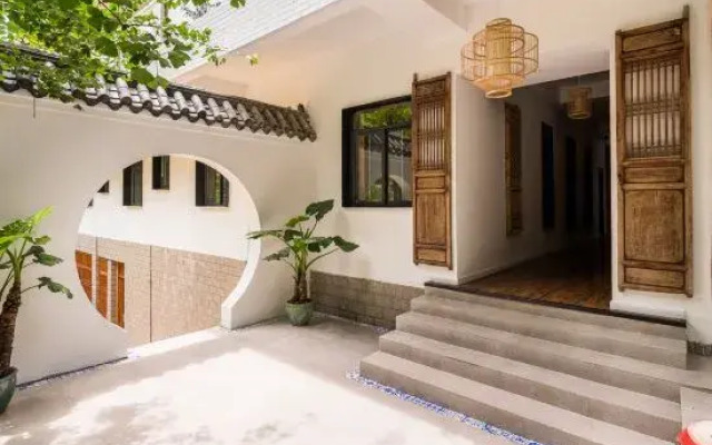 Yunyin Qingcheng Hot Spring Resort Hotel
