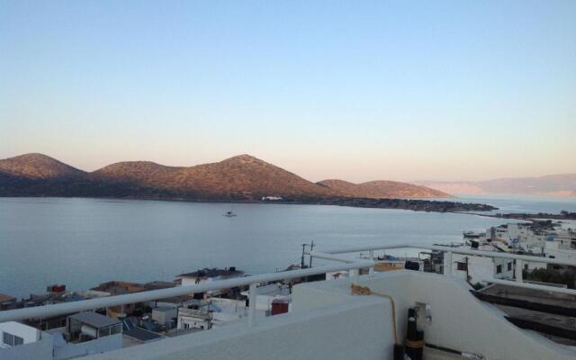 Elounda Relax Apartments