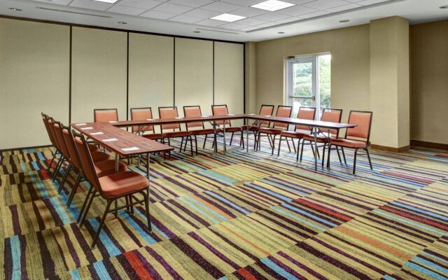 Fairfield Inn & Suites by Marriott Atlanta Stonecrest