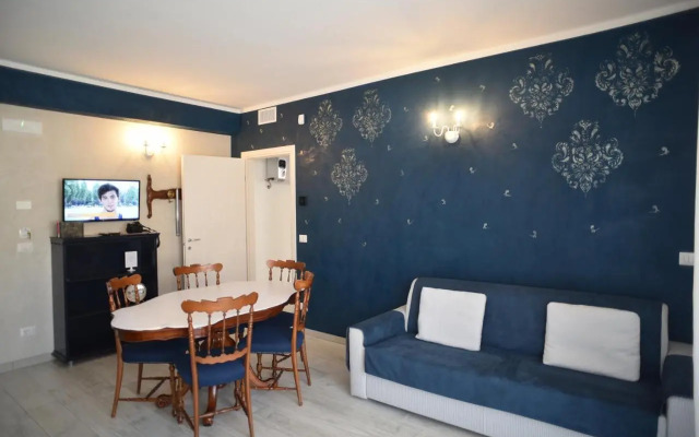 Suites Train Station Mestre Apartment    (No Front Desk Need To Contact Property 5  Days In Advance)