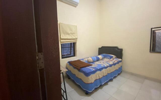 OYO 90548 Kika Homestay