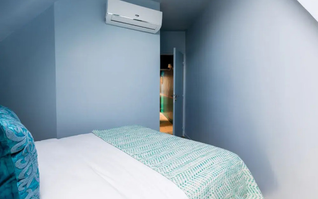 Luxury 2 Bedroom Duplex - Beautiful Monument View