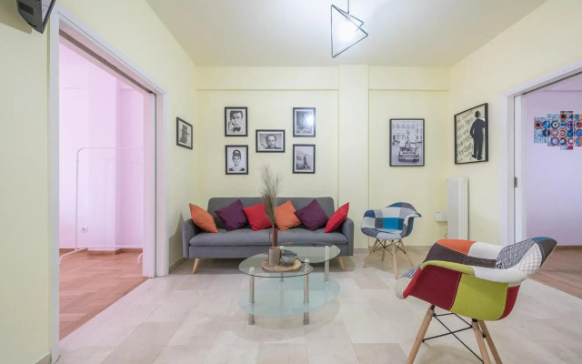 Superb Acropolis view 3bd apt in historical center