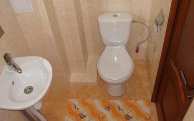 Art Avenue ApartHotel