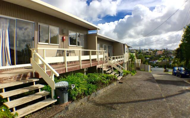 Sea Vista Apartments