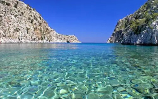 Pension Manolis