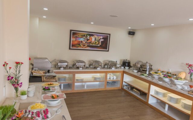 Nicecy Hotel - Bui Thi Xuan Street