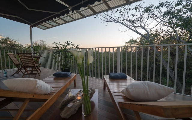 Moana Surf Resort