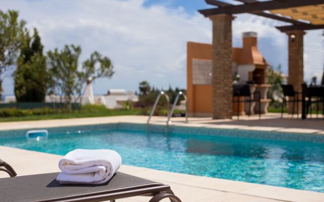 Colina Villas (duplicated -correct ID2750)