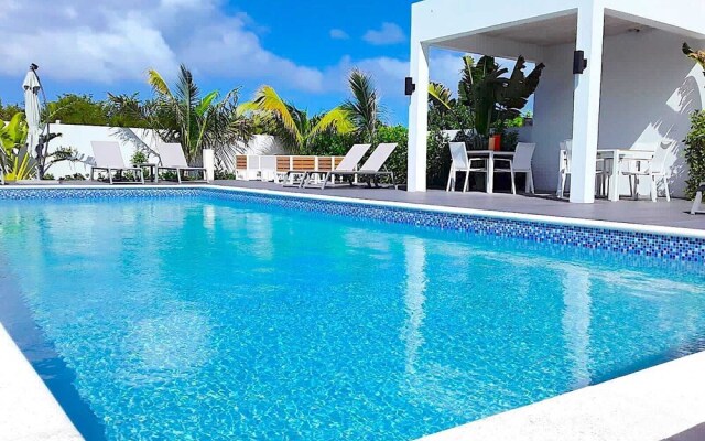 Seascape Hotel