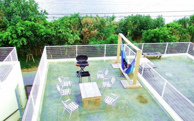 Sea Side Yaka
