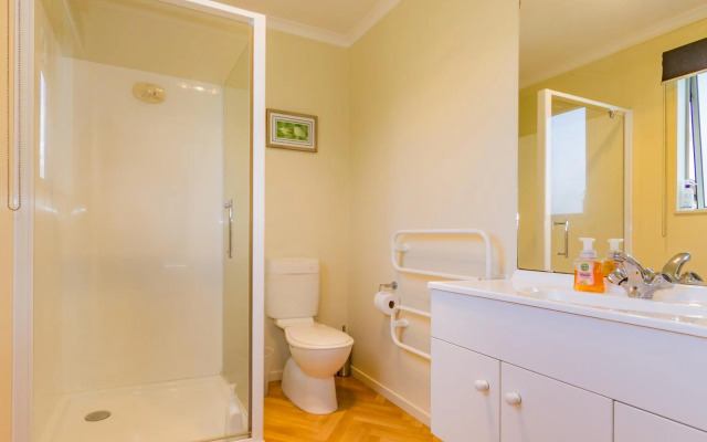 Tui's Lookout - Ohakune Holiday Home