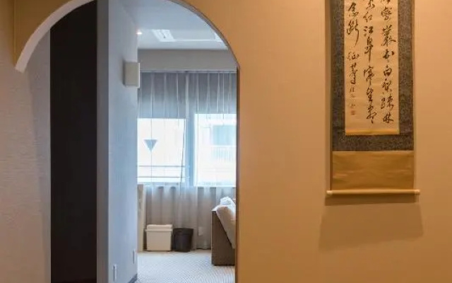 Rokkaku guest house 6 – Hotel Rooms – Kyoto