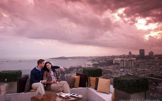 Conrad Istanbul Bosphorus