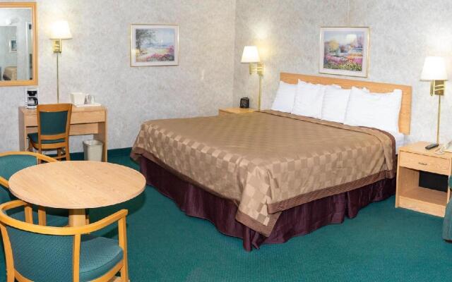 Regency Inn Perrysburg