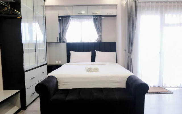 Spacious Combined Studio At Mekarwangi Square Cibaduyut Apartment