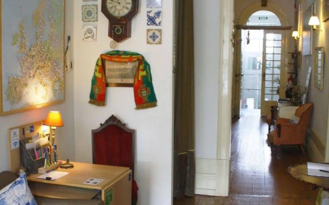 Álvares Cabral Guest House