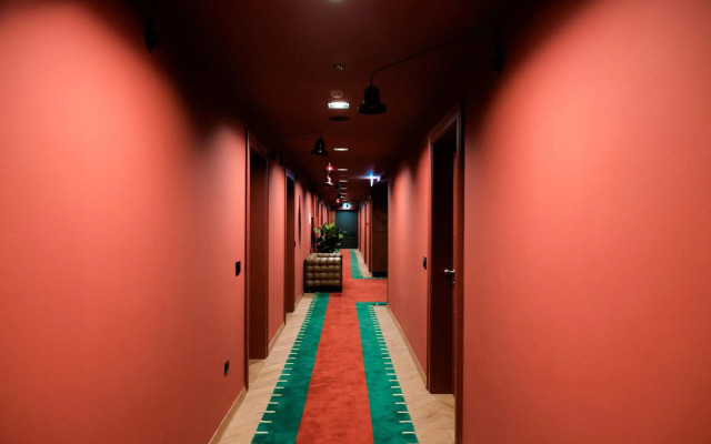 Winery & Design hotel ROXANICH