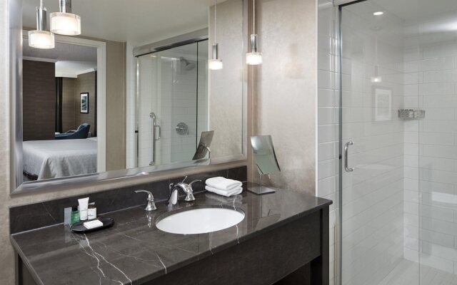 Sheraton Cavalier Calgary Hotel