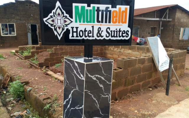 Multifield Hotel & Suites
