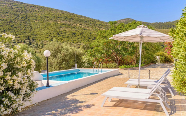 Mouzakis Villas