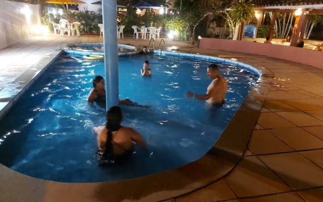 Branca Tropical Brasil Residencial