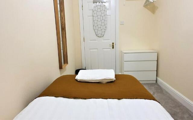 Shakespeare Views - Modern Northampton Apartment