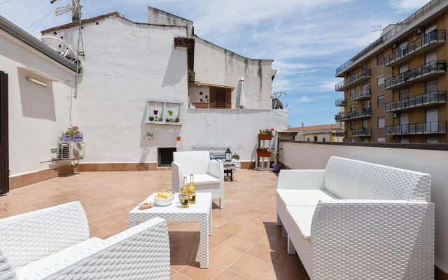 BallarHost - Ballarò Market Terrace Apartment