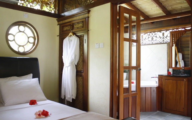 Calabash Cove Resort And Spa - Adults Only