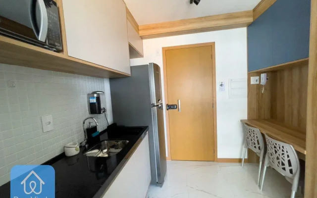 Studio luxuoso com bela vista mar no Smart Barra