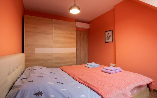 Apartment City View 2