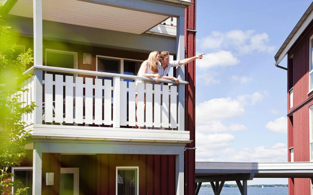 Apartment in Rechin Right on the Water