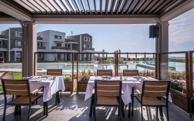 Thalassa Suites