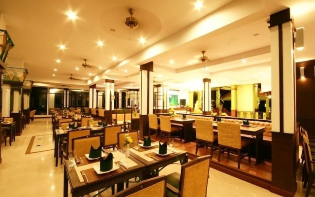 Palm Paradise Resort