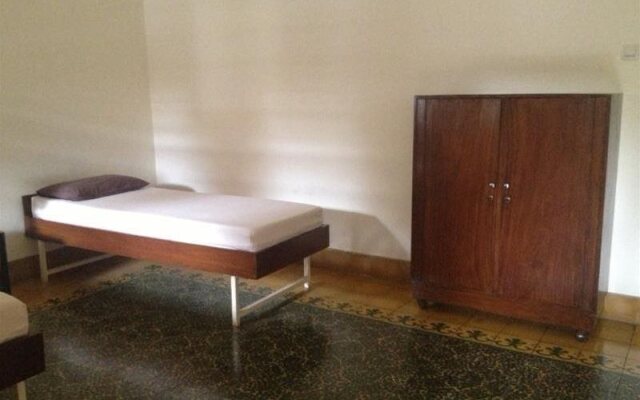 OYO 2953 Borobudur Guest House Near RSUD Kota Yogyakarta